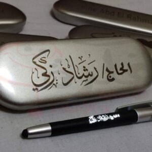 قلم مضىء بالعلبة